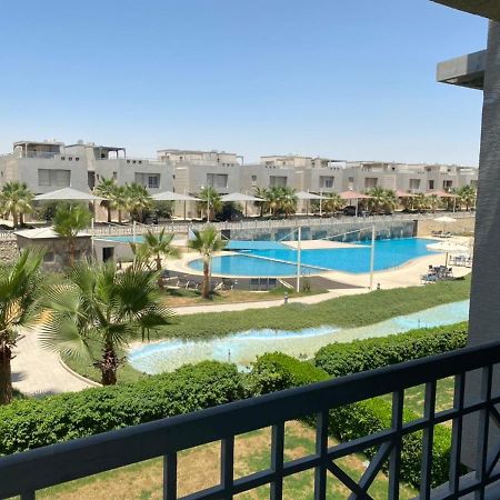 Einbay Pool View Appartement Айн Сохна Екстериор снимка