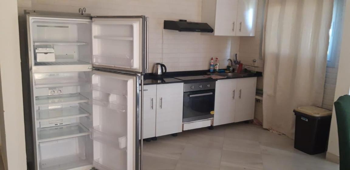 Einbay Pool View Appartement Айн Сохна Екстериор снимка