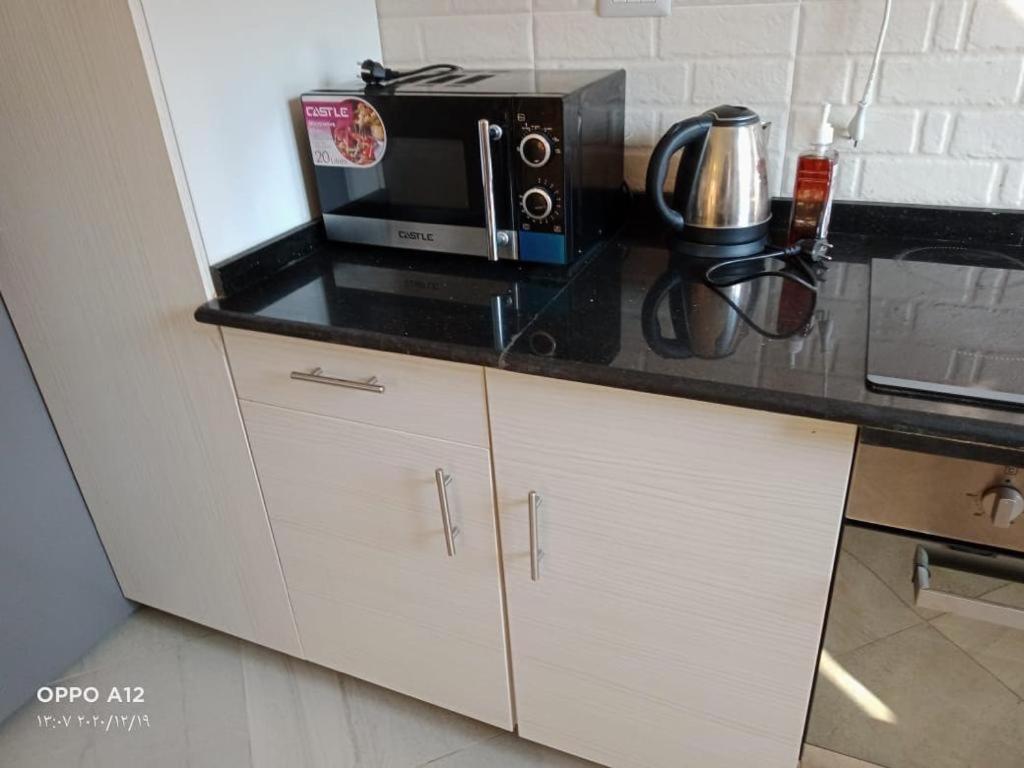 Einbay Pool View Appartement Айн Сохна Екстериор снимка